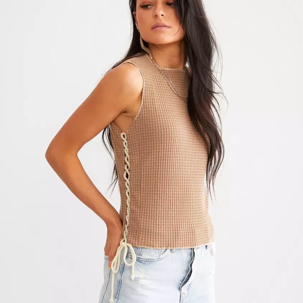 Sleeveless Tan Top with Side Lace Detail Small